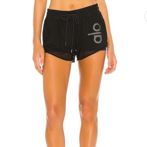 ALO Ambience Short